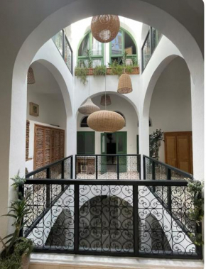 Bohemian Private Riad by Caroline Ocean view and High speed Internet